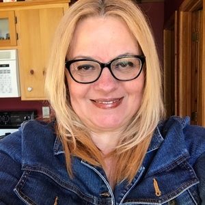 Meet your Posher, Feli